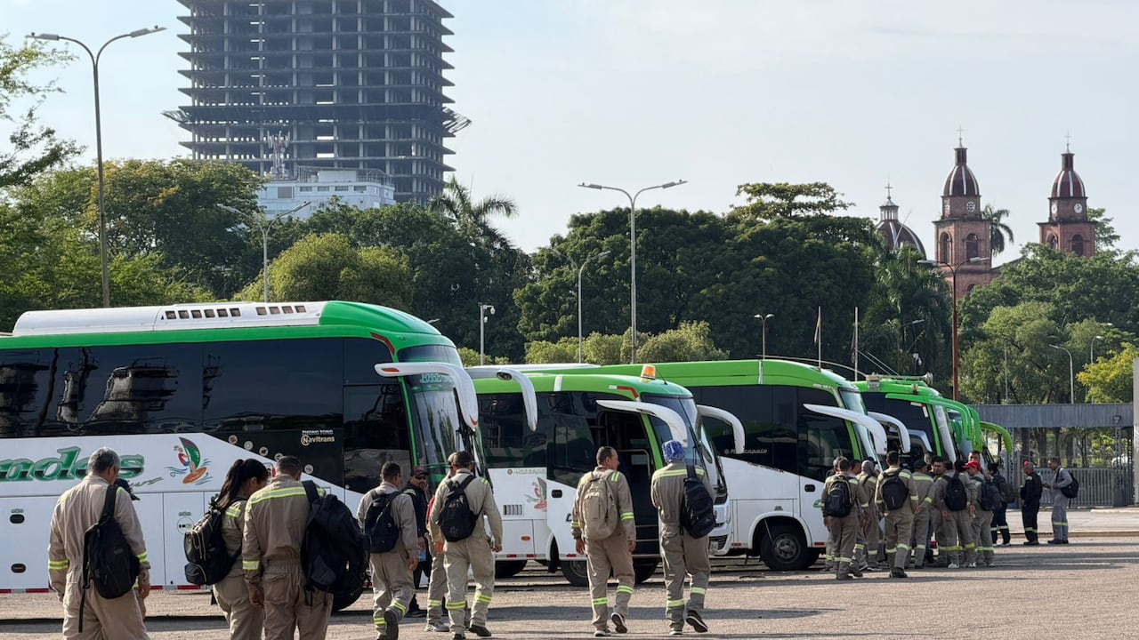 Postal de los trabajadores de Ecopetrol en Meta.
