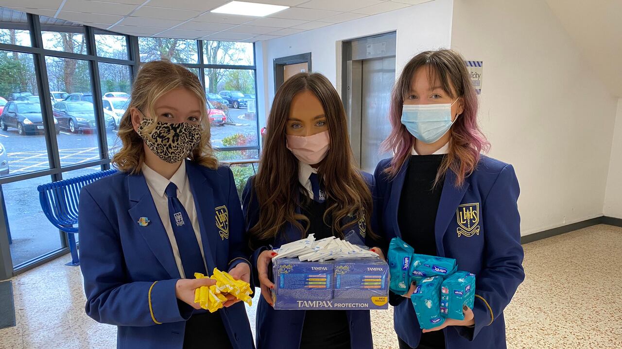 Las alumnas conformaron el grupo 'Lady Business' que lucha por la gratuidad de toallas y tampones.