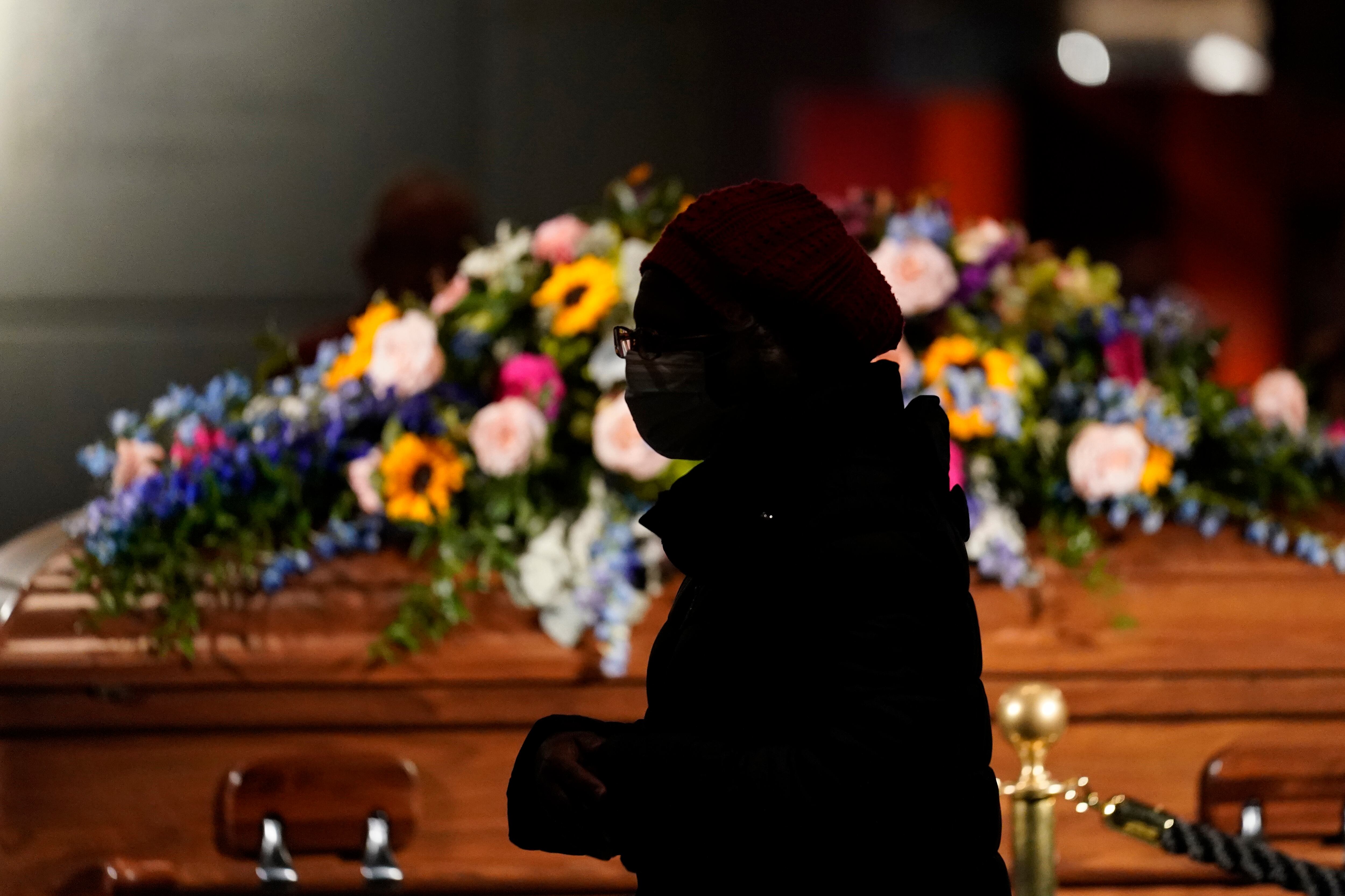 Jimmy Carter en el entierro de la esposa