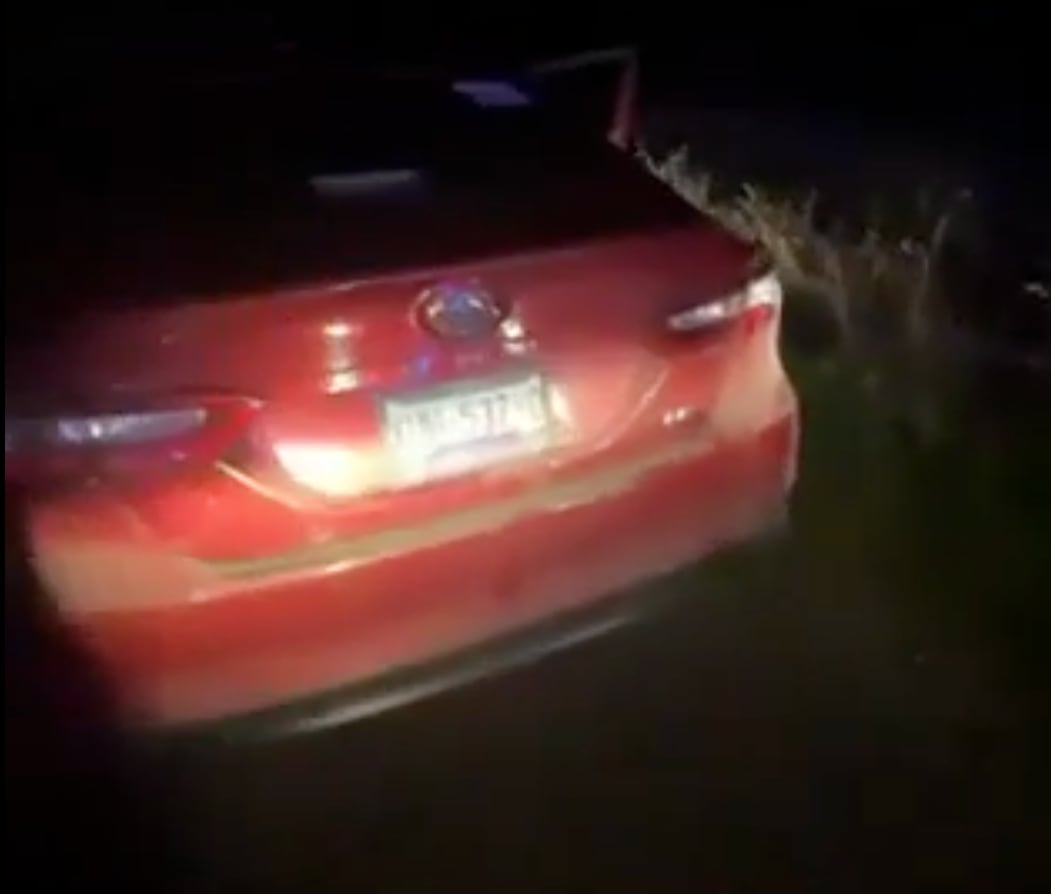 El video muestra uno de los vehículos accidentados