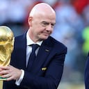 EAST RUTHERFORD, NEW JERSEY - JULY 19: FIFA President Gianni Infantino holds the trophy at full-time following the FIFA World Cup 2026 Final match between Spain and Argentina at New York New Jersey Stadium on July 19, 2026 in East Rutherford, New Jersey. (Photo by Chris Brunskill/Fantasista/Getty Images)