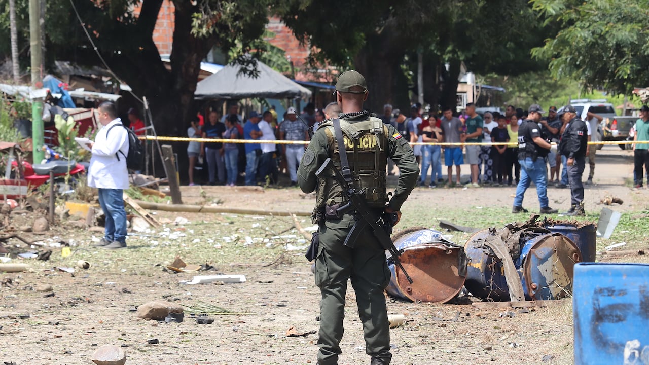 Atentado terrorista con carrobomba en Potrerito corregimiento de Jamundí Valle del Cauca