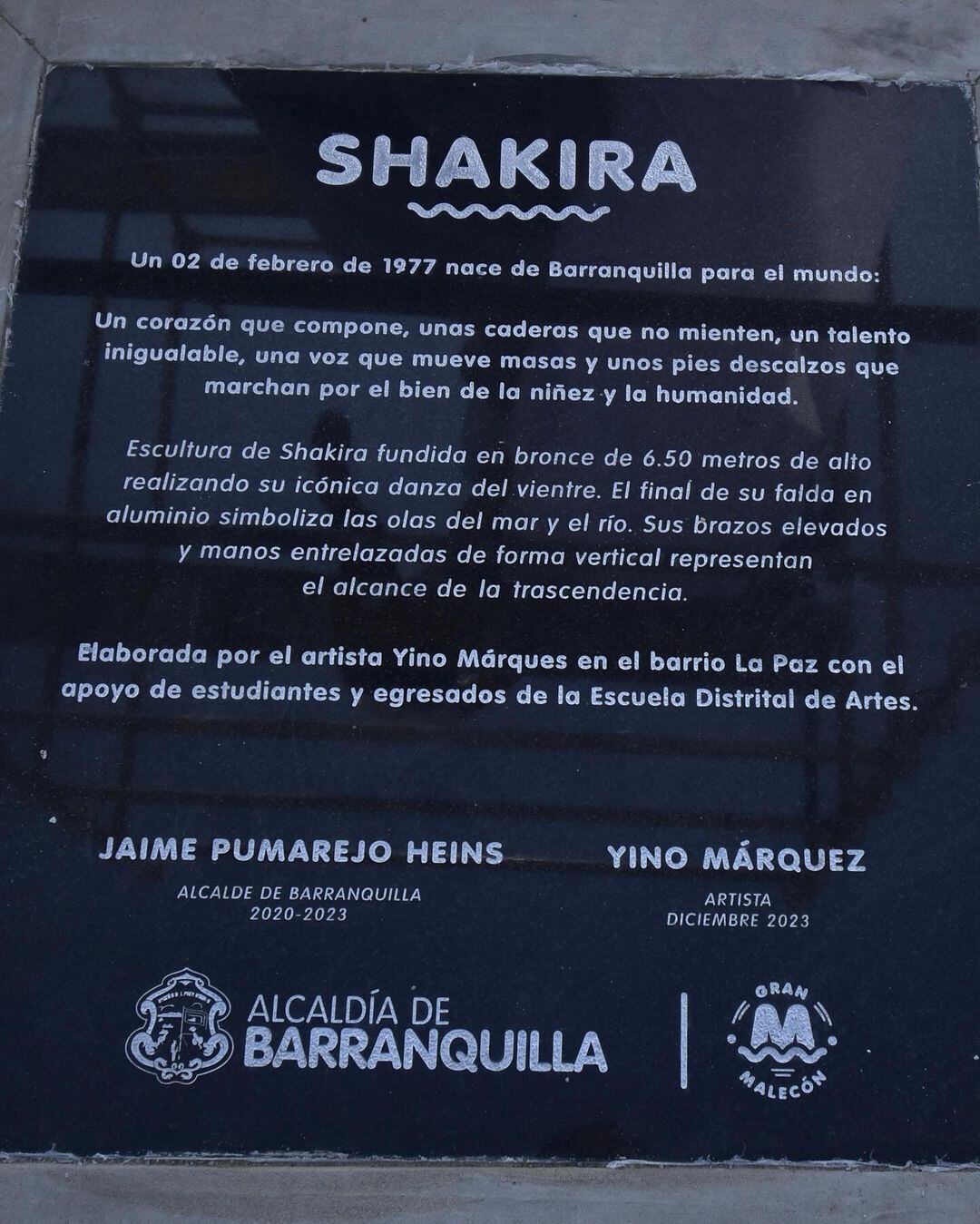 Estatua Shakira