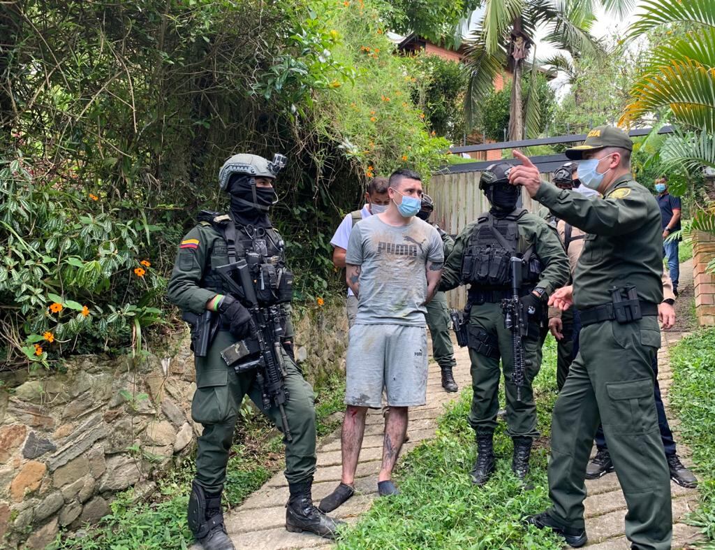 Alias "Pichi" lideraba el microtráfico de droga en Bucaramanga. Fue recapturado en Medellín.