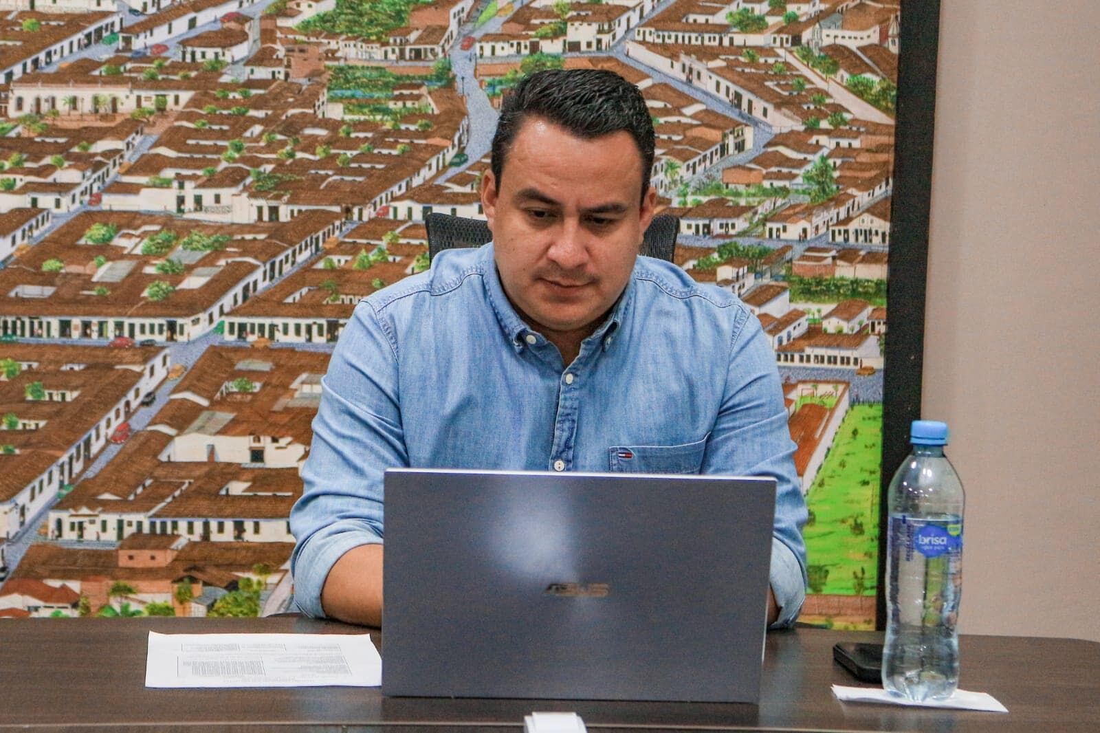 Carlos Román, exalcalde de Girón (Santander).