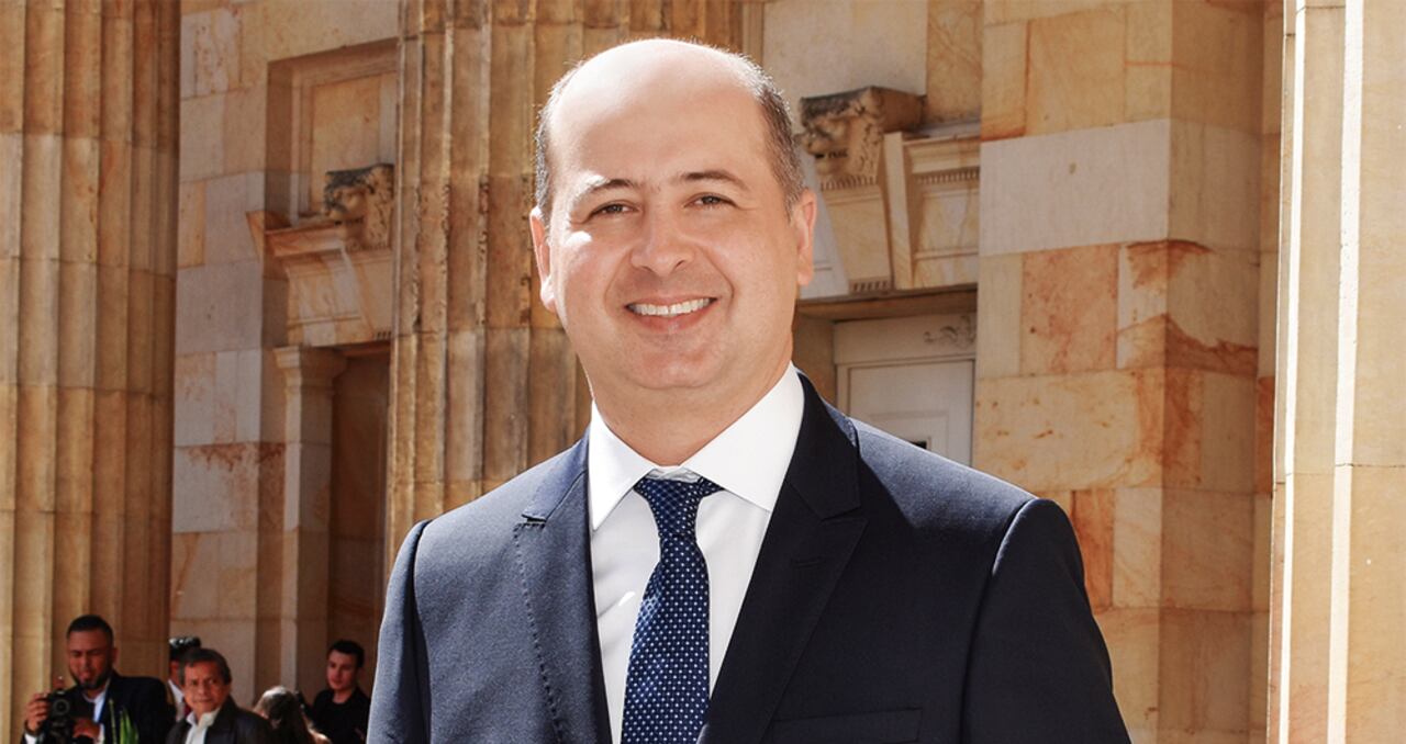 marcos daniel pinedaSenador