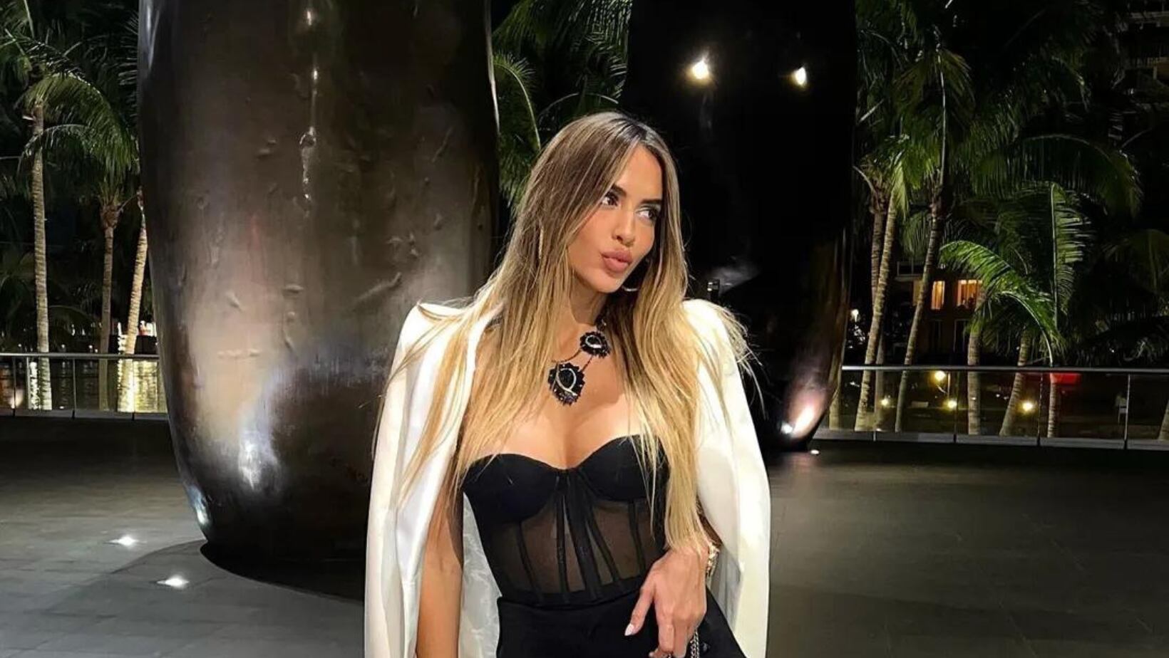 ¡Lo que se perdió James! Shannon de Lima publica foto en bikini y se ve que disfruta su nueva vida