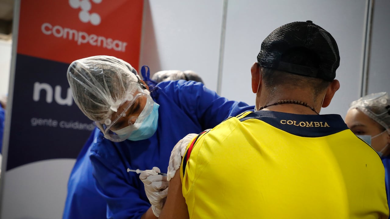 ¡Ojo! este será el pico y cédula en Bogotá para la vacunación contra el covid-19 de personas entre los 35 a 39 años