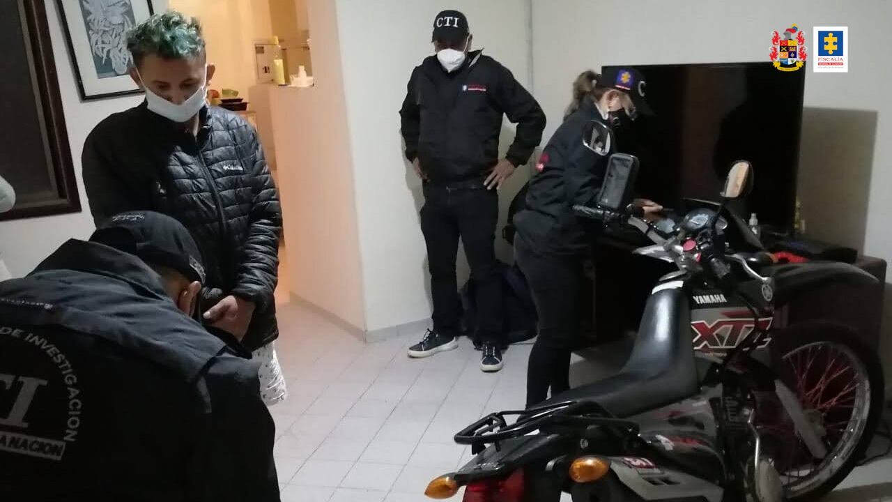 La Fiscalía logró la judicialización de siete personas vinculadas a una organización criminal "Los Falsos", dedicada a la estafa con la venta de dólares.