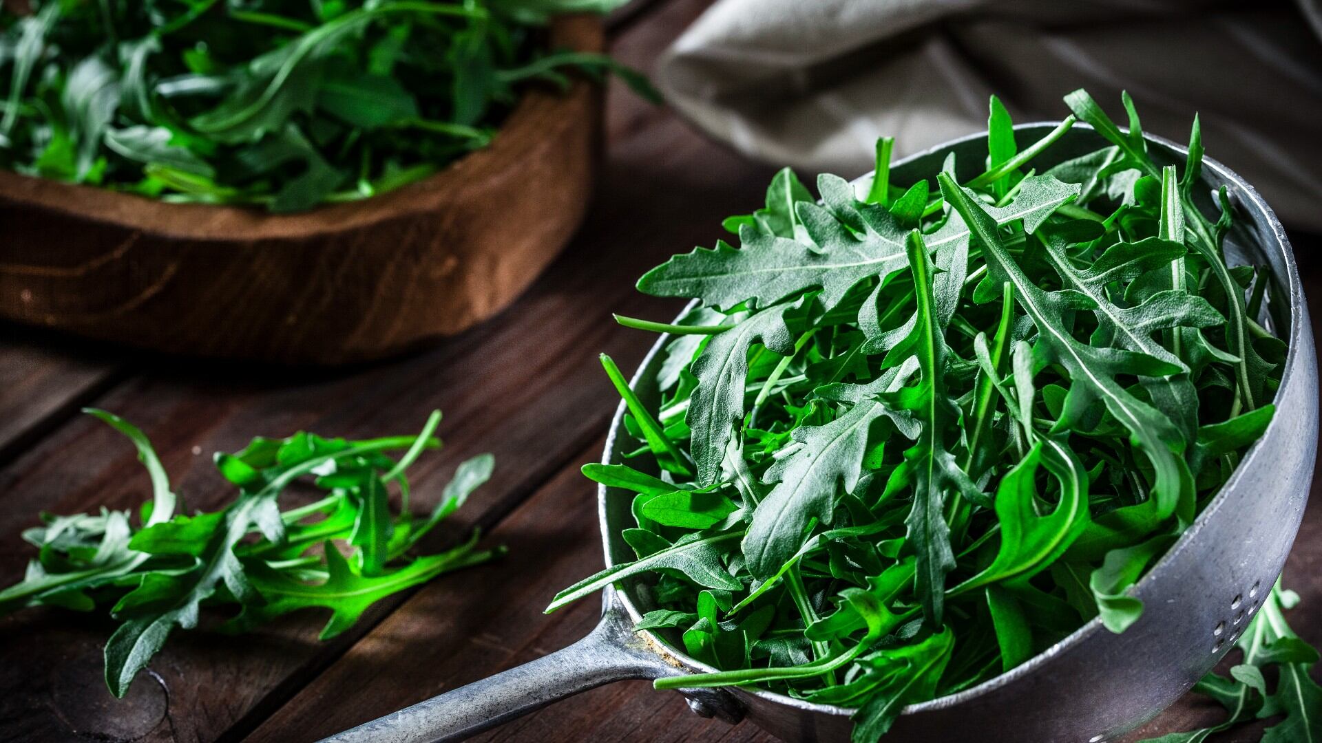 La rúgula se destaca por las propiedades antioxidantes y antiinflamatorias.