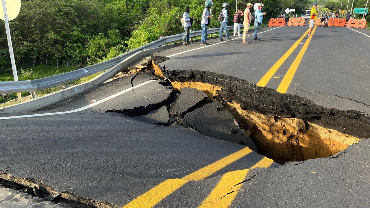 Colapso en puente de Juan de Acosta, Atlántico.