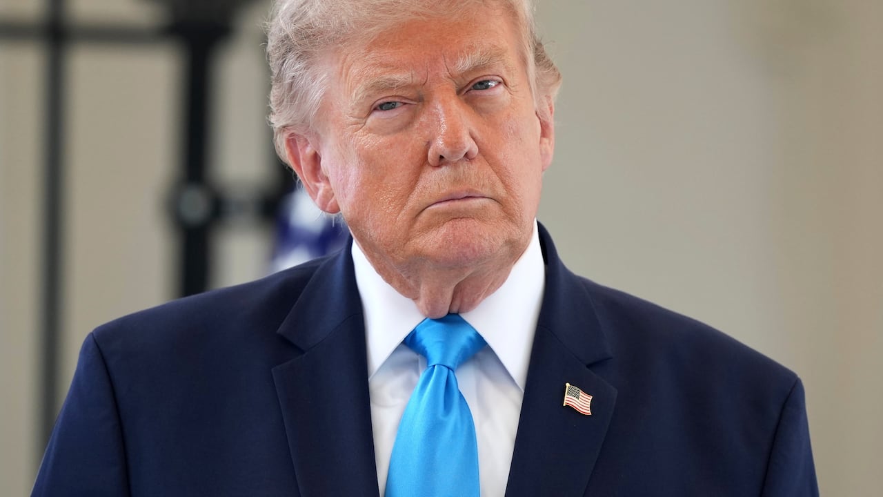 “Es terrible. Recuerden esas imágenes. Así estaremos en tres años si gana el lado equivocado”, dijo Donald Trump, presidente de Estados Unidos.