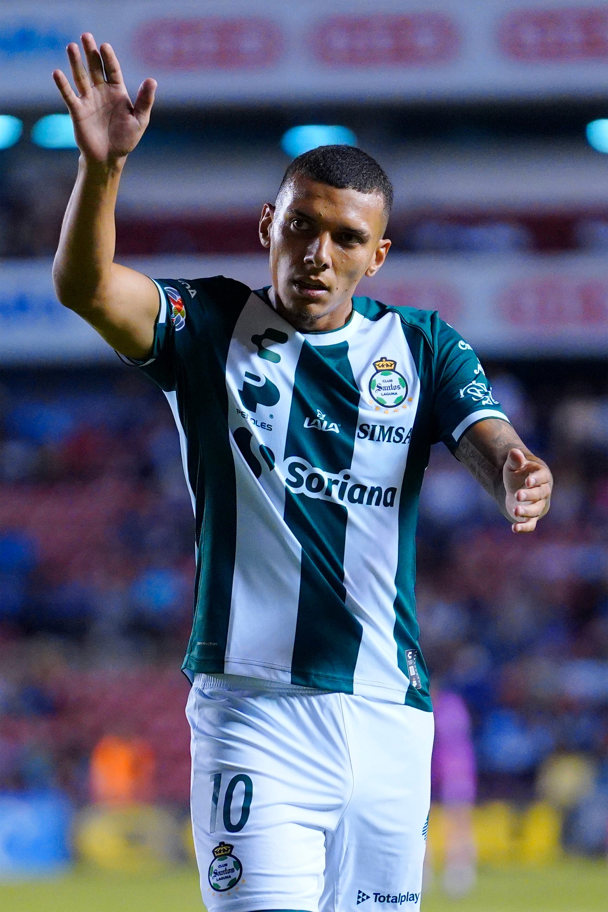 Franco Fagundez, primer refuerzo internacional de Santa Fe para 2026