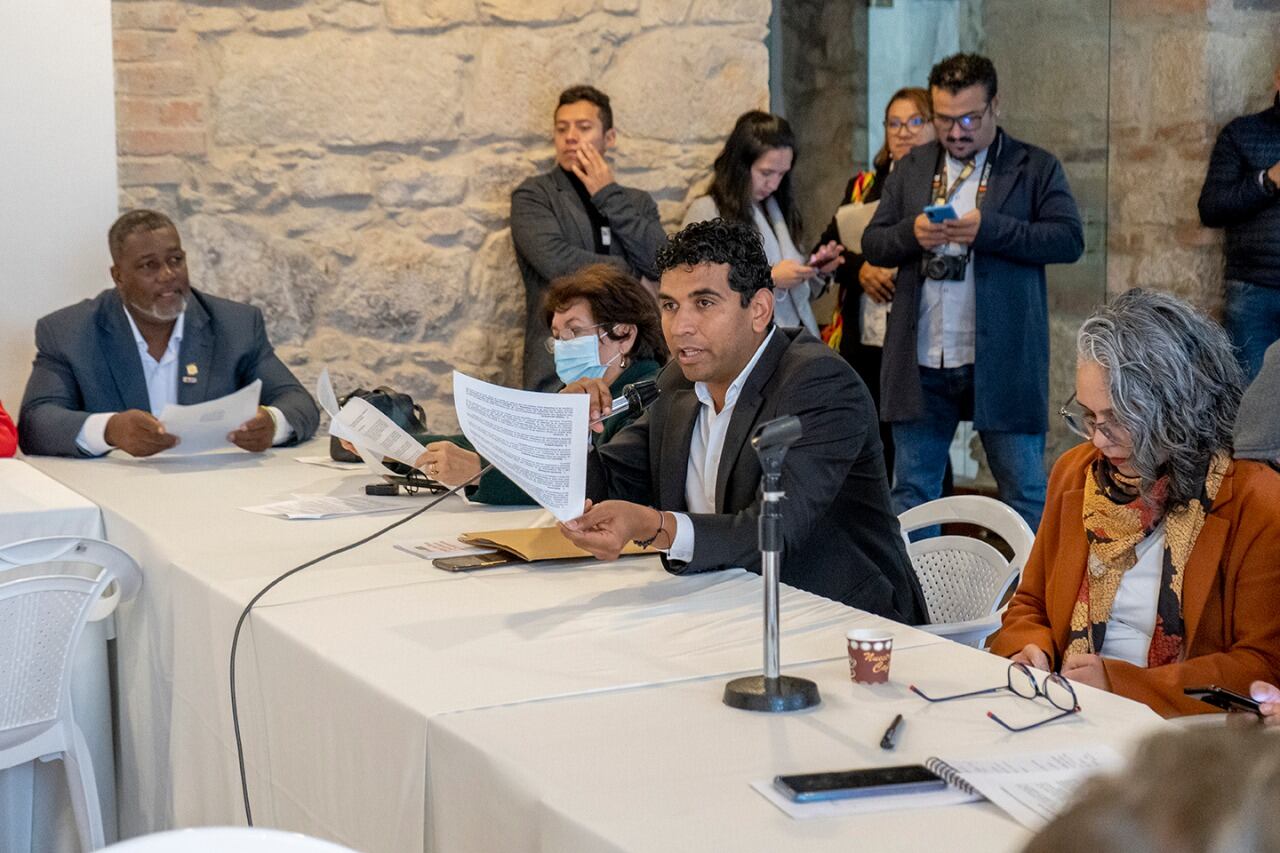 La reunión del Pacto Histórico que evidenció las fisuras de la bancada oficialista.