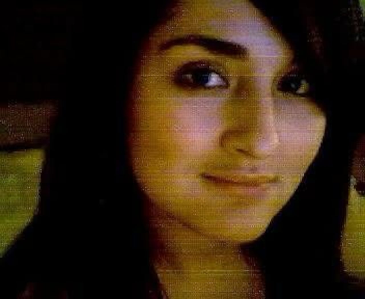 Adriana Díaz antes de ser afectada por el consumo de drogas y las condiciones mentales.