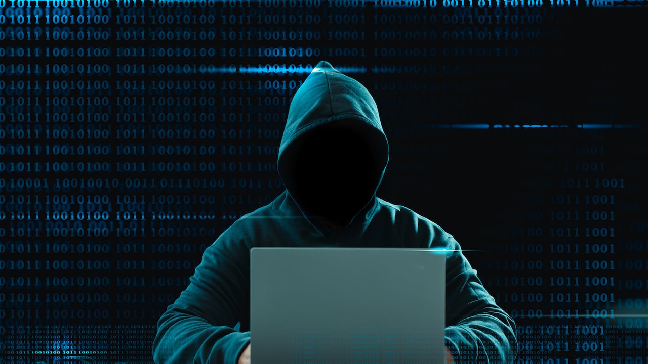 Un hacker anónimo está pirateando datos
