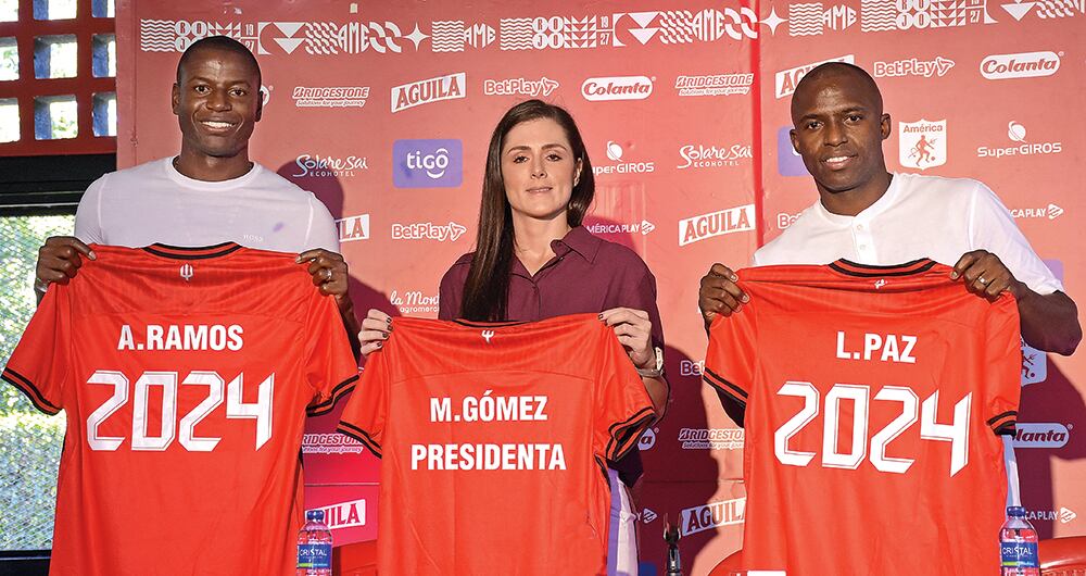  Adrián Ramos y Luis Paz se quedaron en el América por la gestión de Marcela Gómez. Son líderes en el equipo y con ellos mantiene contacto directo y les comparte su proyecto deportivo.