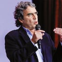 La investigación en la Fiscalía contra el exgobernador Sergio Fajardo se da por los delitos de peculado por apropiación en favor de terceros y contrato sin cumplimiento de los requisitos legales.