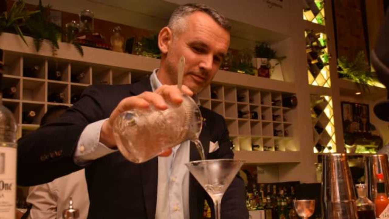 Dennis Tamse estuvo en Bogotá y Cartagena capacitando a personas interesadas en participar en el World Class Competition, un concurso mundial de coctelería.