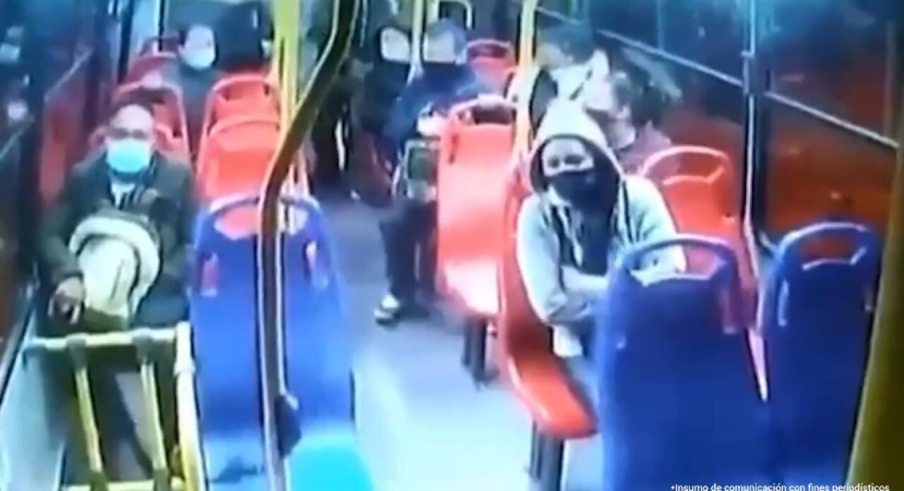 La aterradora banda de "Los Azulejos" fue condenada. Atracaban en los buses del Sitp.
