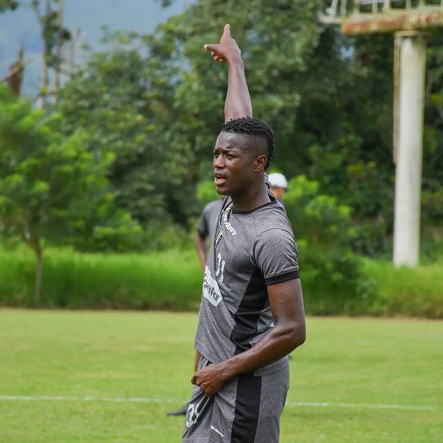 Mera también había sido convocado en algunas oportunidades para el primer equipo de Once Caldas