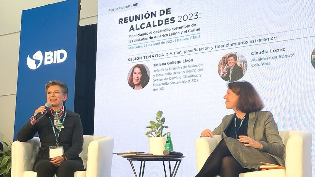 La alcaldesa Claudia López viajó a Denver, Estados Unidos, para participar en la primera Cumbre de Ciudades de las Américas.