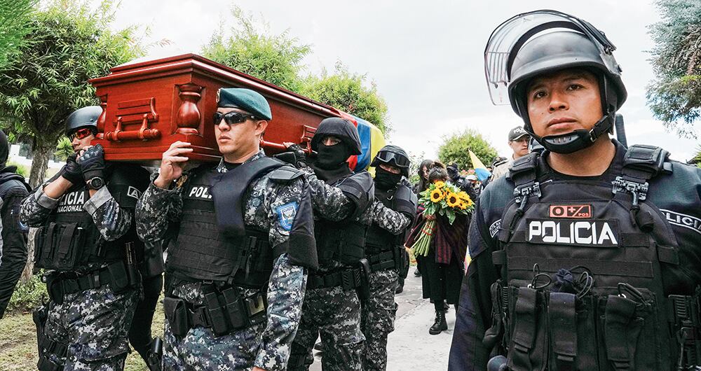   Por ahora se tienen claras dos cosas de este magnicidio: en él participaron sicarios colombianos y hubo intereses políticos detrás de los autores intelectuales.