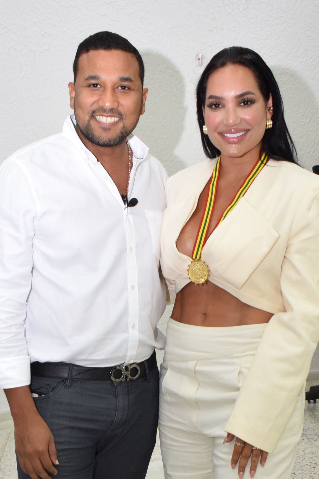 Concejal Galán junto con Andrea Valdiri.