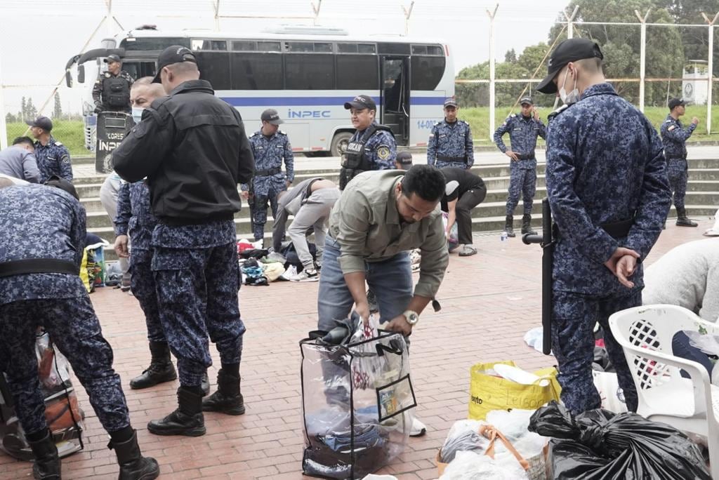 El Inpec ordenó “revolcón” en el pabellón de extraditables en La Picota. Todos los privados de la libertad fueron sacados de sus celdas.