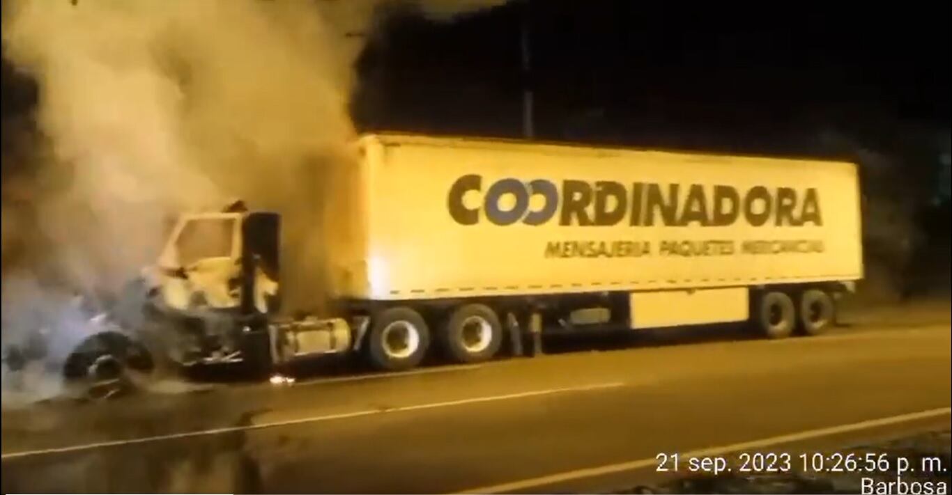 La comunidad pide el retiro de un peaje