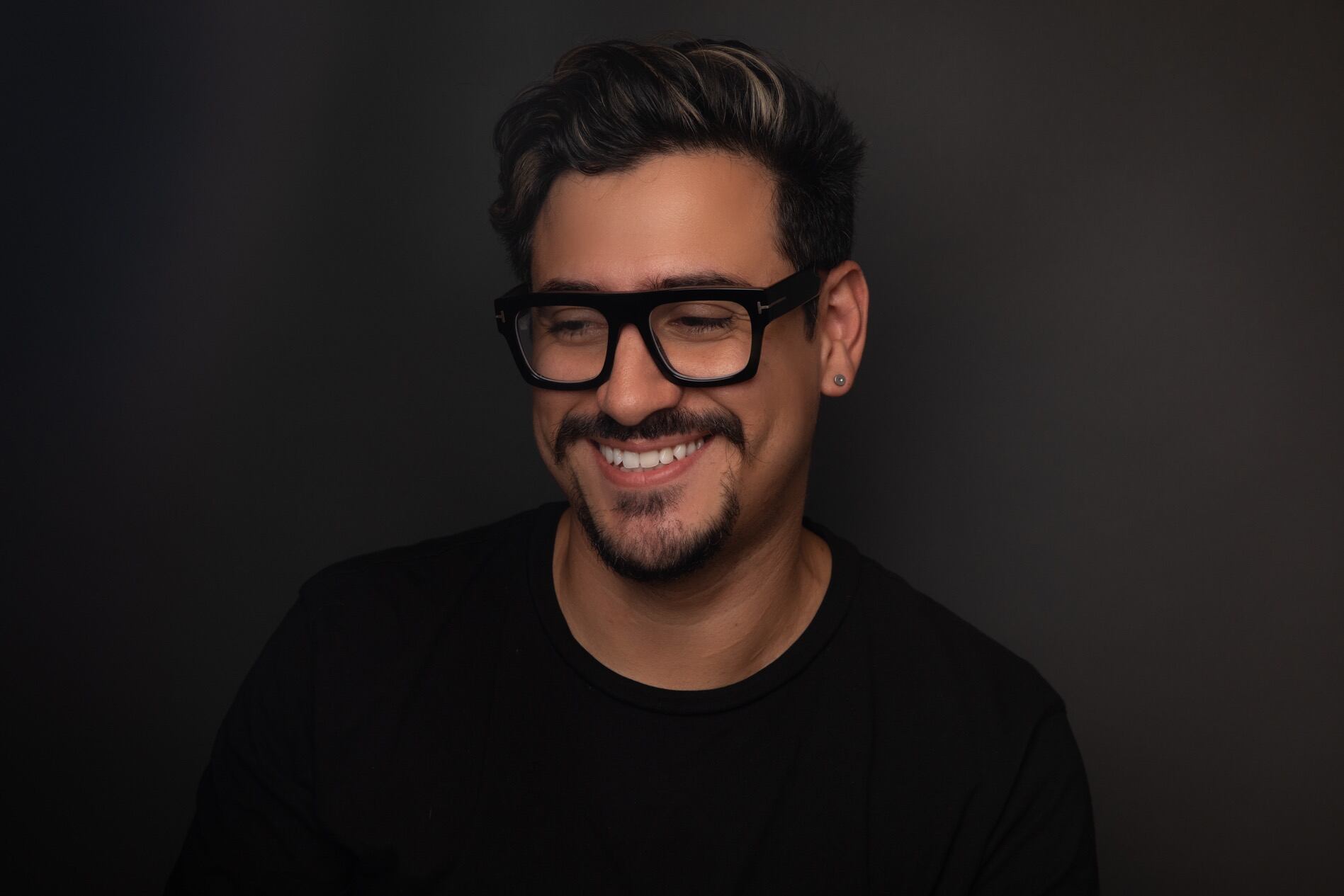 El colombiano Andrés Prieto Franklin fue elegido por Tik Tok para utilizar su opción de ventas online