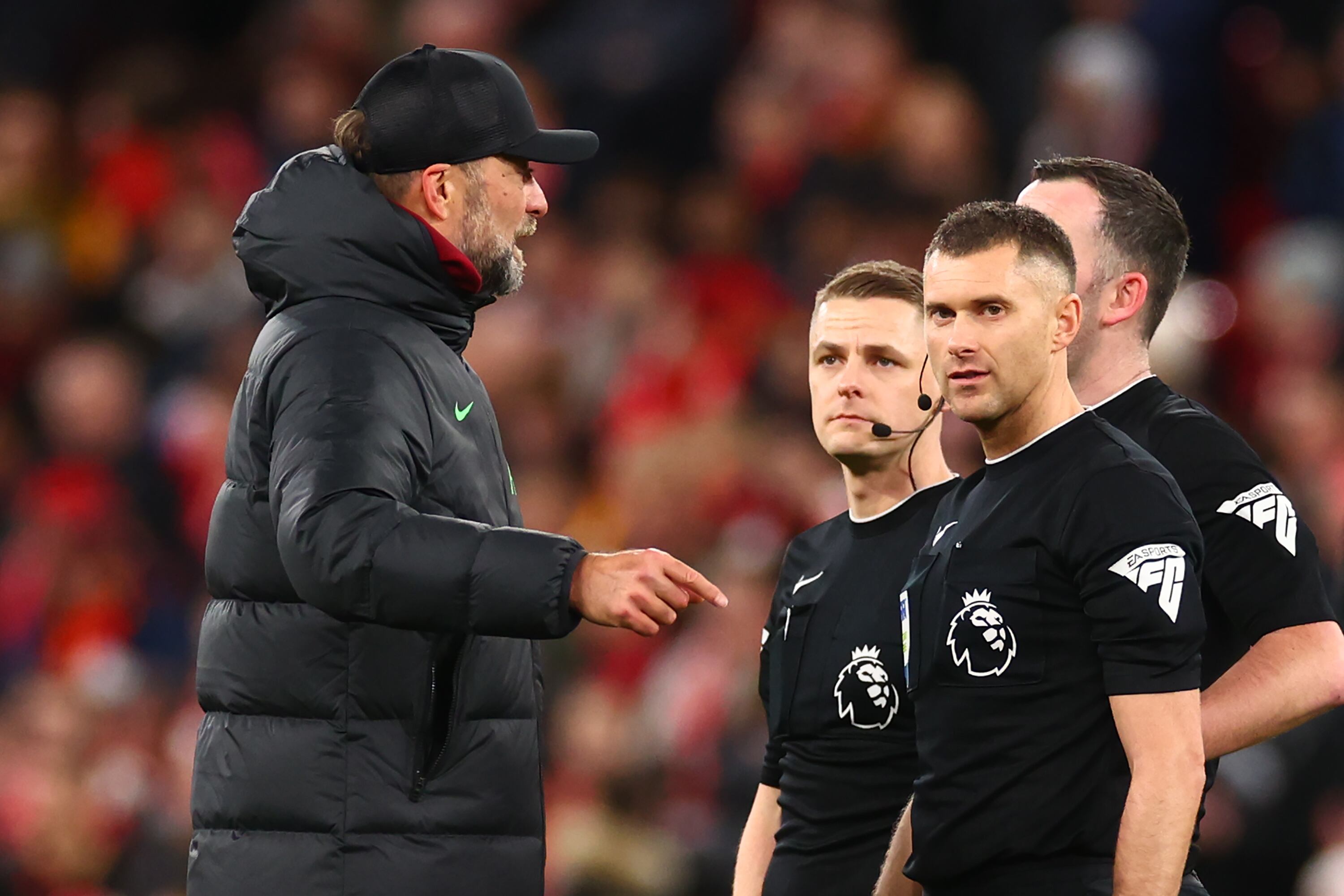 LIVERPOOL, ENGLAND - DECEMBER 23:  Liverpool Manager Jurgen Klopp reacts to Referee Chris Kavanagh at the end of the Premier League match between Liverpool FC and Arsenal FC at Anfield on December 23, 2023 in Liverpool, England. (Photo by Chris Brunskill/Fantasista/Getty Images)