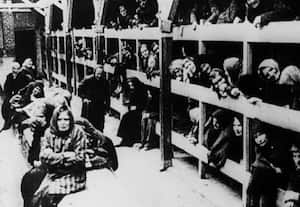 Jean Améry y Primo Lévi son los dos escritores considerados antípodas en cuanto a la memoria sobre los campos de concentración. Améry desde el resentimiento y la negación del perdón, y Lévi desde el intento de interpretar el mundo que produjo el Holocausto.