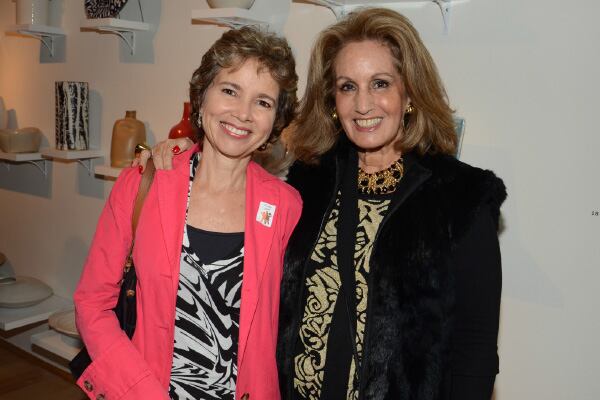 Daniela Mejía y Dora de Germán Ribón.