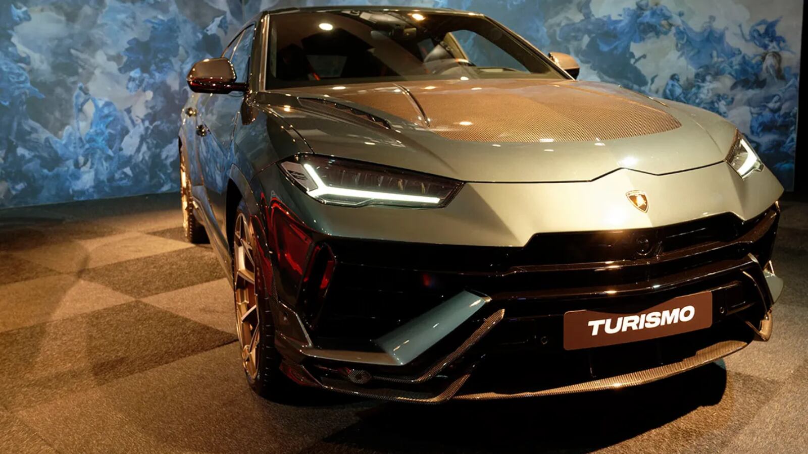 La mujer implicada gastaba parte de su dinero comprando carrops lujosos