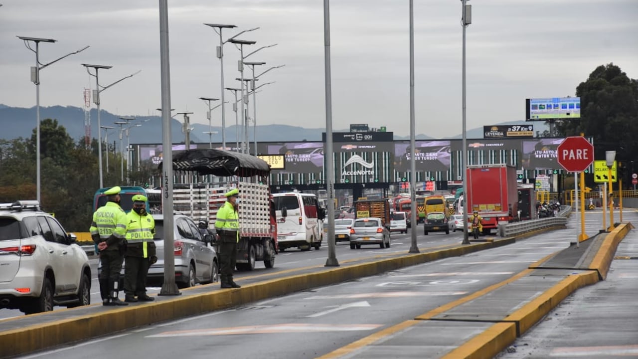 Autoridades dan recomendaciones para viajar en puente festivo