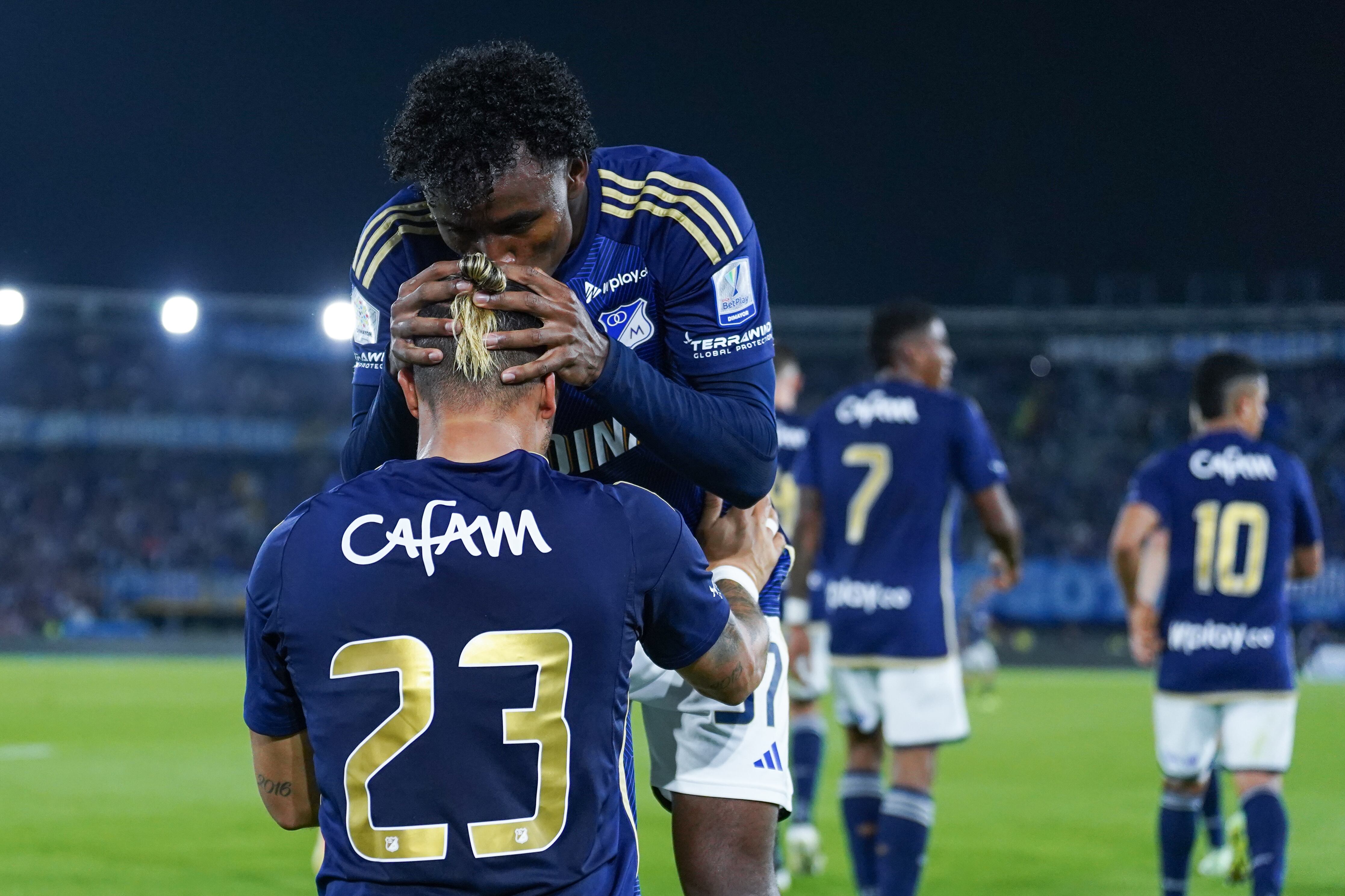 Bogotá. Abril 17 de 2024. Millonarios enfrenta a Junior de Barranquilla por la fecha 17 de la Liga BetPlay-I 2024, en el estadio Nemesio Camacho El Campín. (Colprensa - Mariano Vimos)