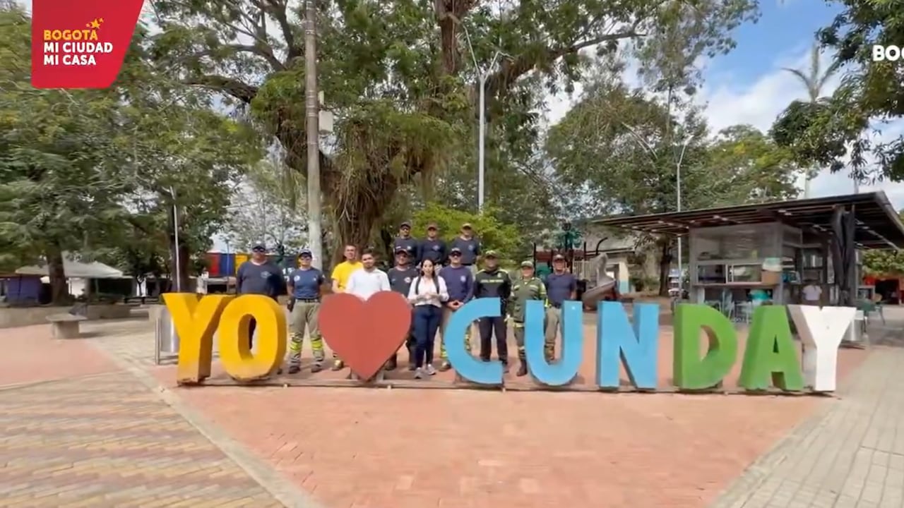 Bomberos de Bogotá culminan con éxito misión de emergencia por incendios en Cunday, Tolima.