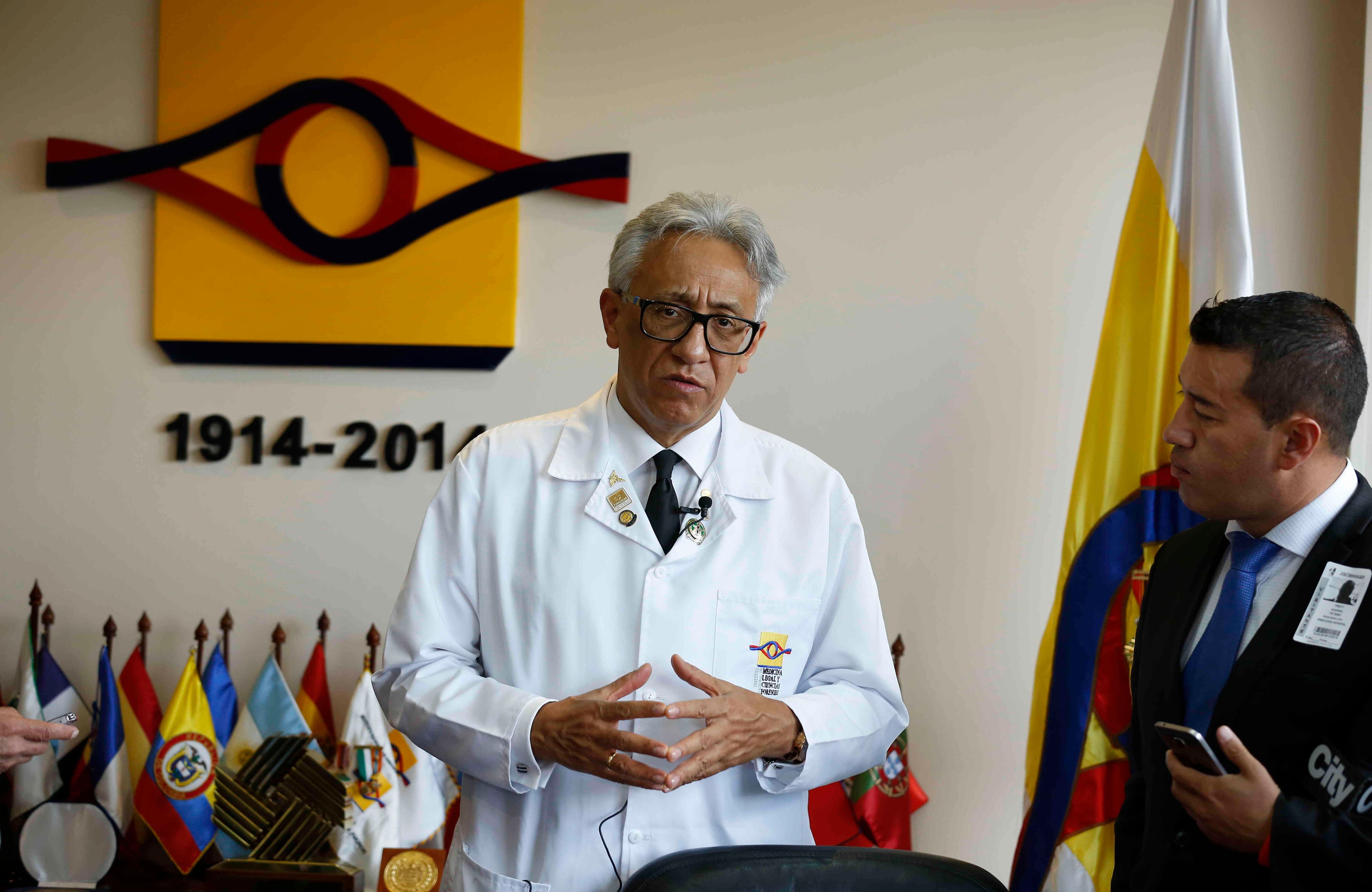 Director de Medicina Legal dio el resultado de la necropsia de la menor, la causa de la muerte corresponde a asfixia mecánica mixta, correspondiente a asfixia por sofocación y estrangulamiento. Foto: Daniel Reina / SEMANA