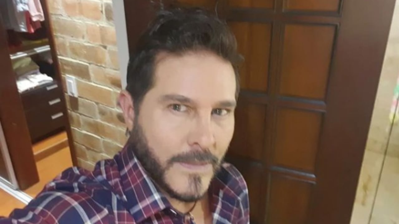 El actor ha brillado con su trabajo como presentador de televisión.