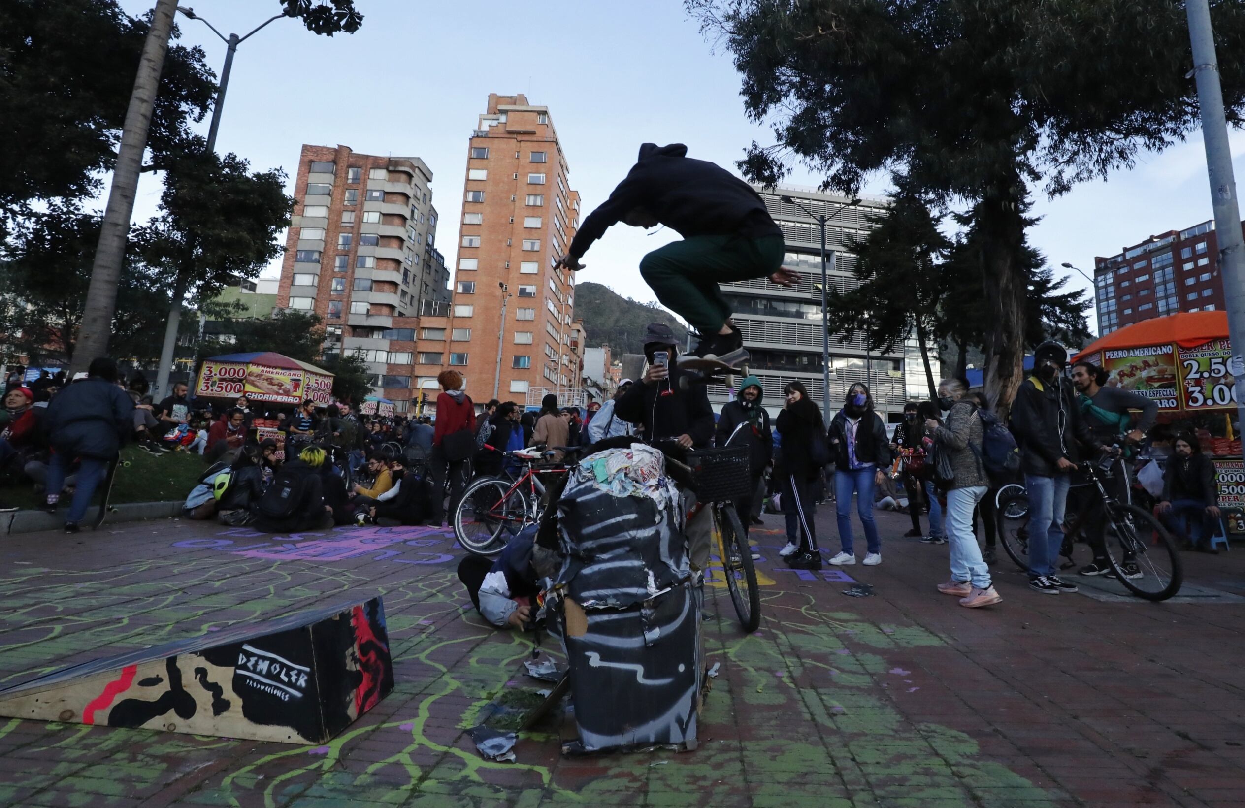 Paro 21 de septiembre parque de los hippies