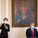 La alcaldesa mayor, Claudia López y el presidente Iván Duque durante la presentación del Conpes que define la política pública de movilidad de la región al 2035.