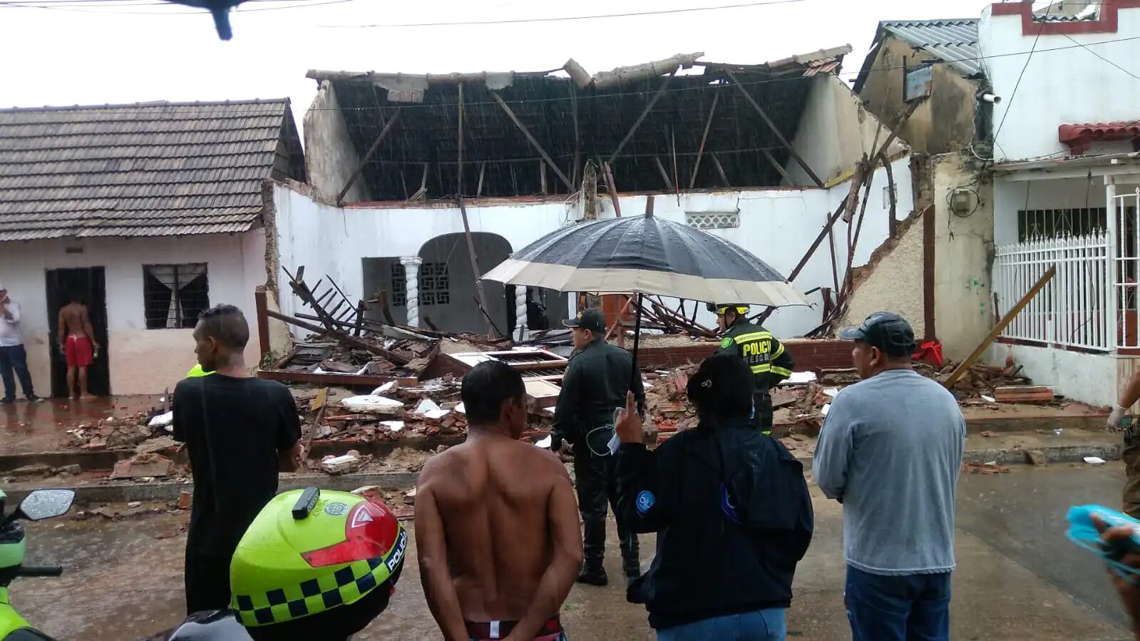 Los lesionados fueron trasladados para recibir atención médica.