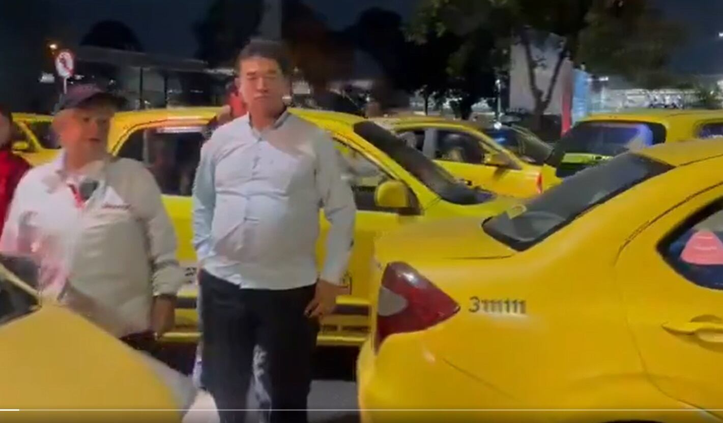 Durante varias horas el tráfico estuvo inmovilizado en esta zona de la capital.