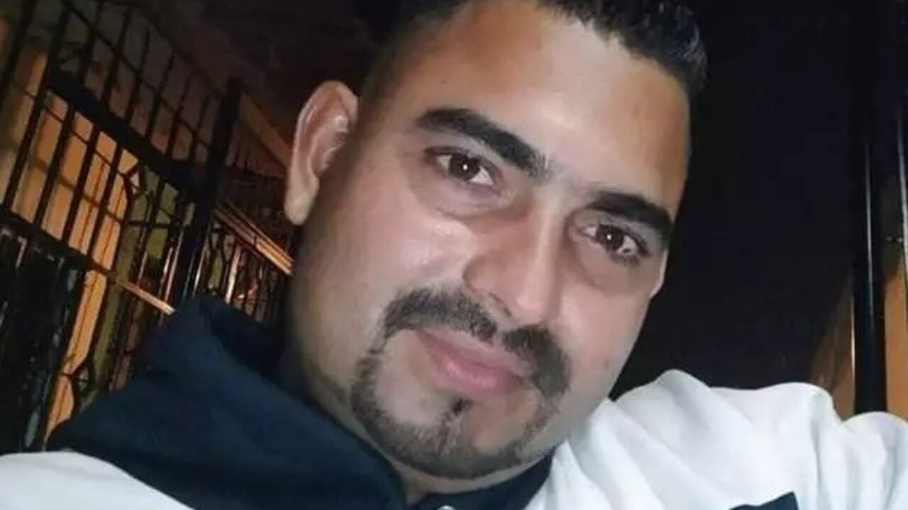 Ordenan captura de padrastro de niño que murió envenenado.