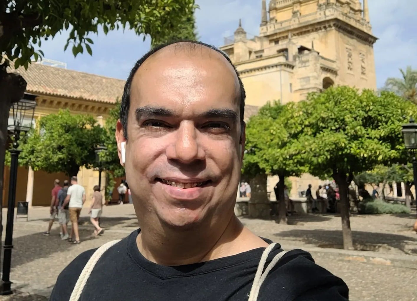 Omar Arturo López Pérez no se deja guiar por los comentarios negativos.