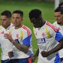 Kevin Castaño (segundo de izquierda a derecha) no seguiría en River Plate de Argentina