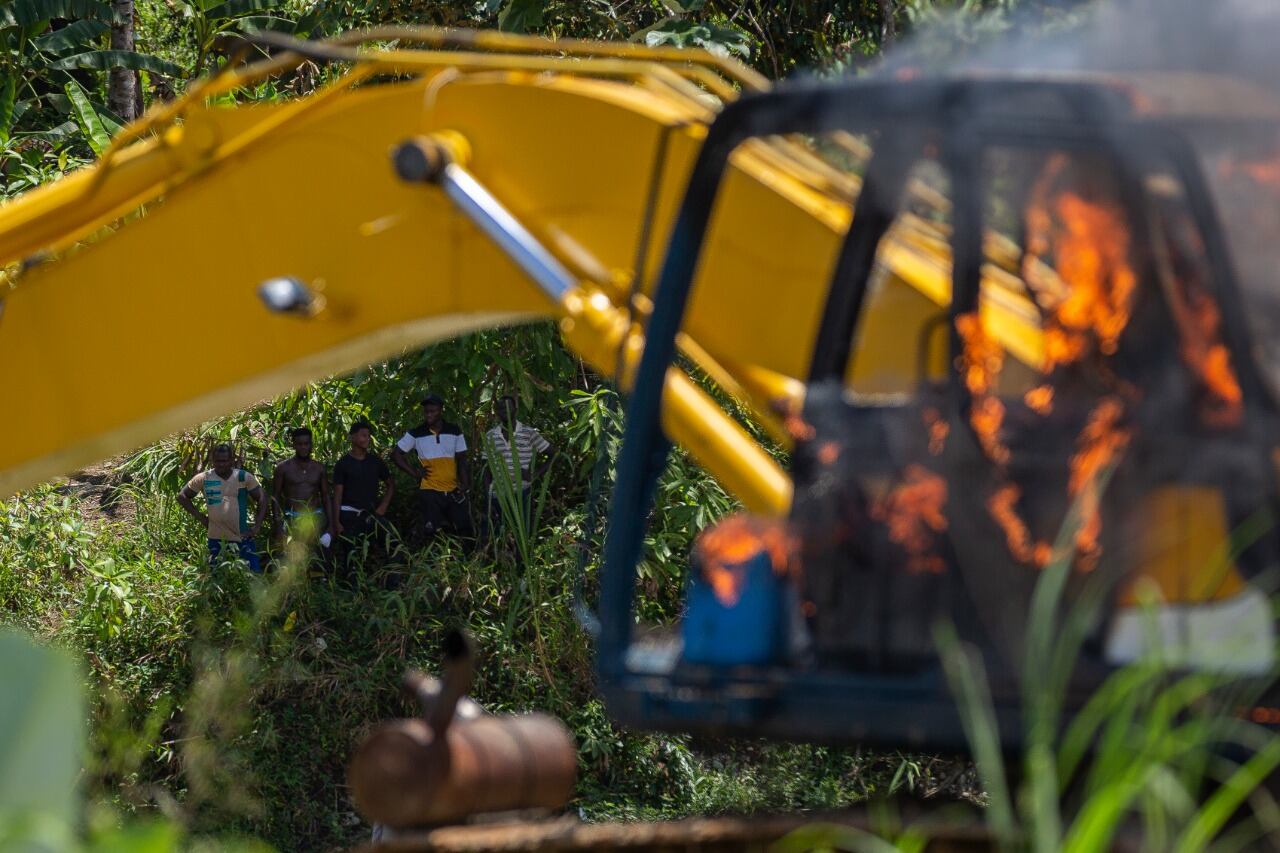 Operación contra la Minería ilegal. Ejército Nacional
