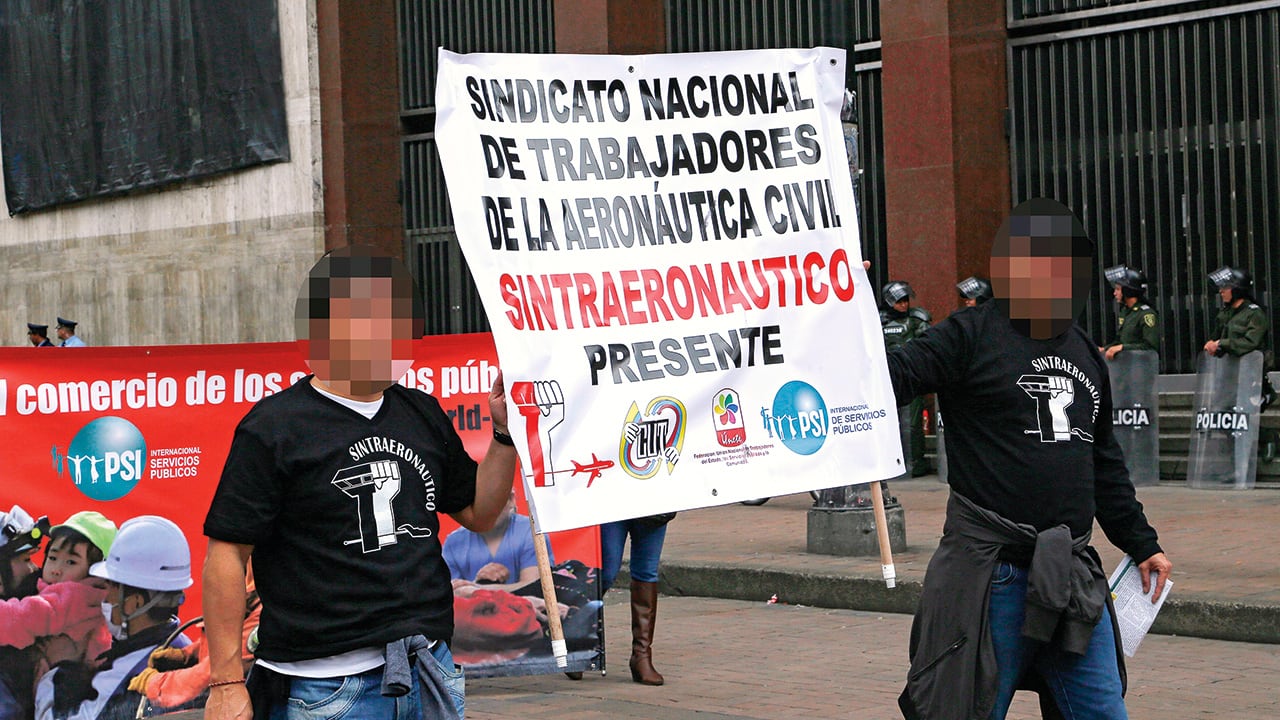 Marcha de sindicatos de trabajadores.