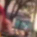 Una mujer apareció desnuda en el desfile de Carnaval de Barranquilla, generando polémica.